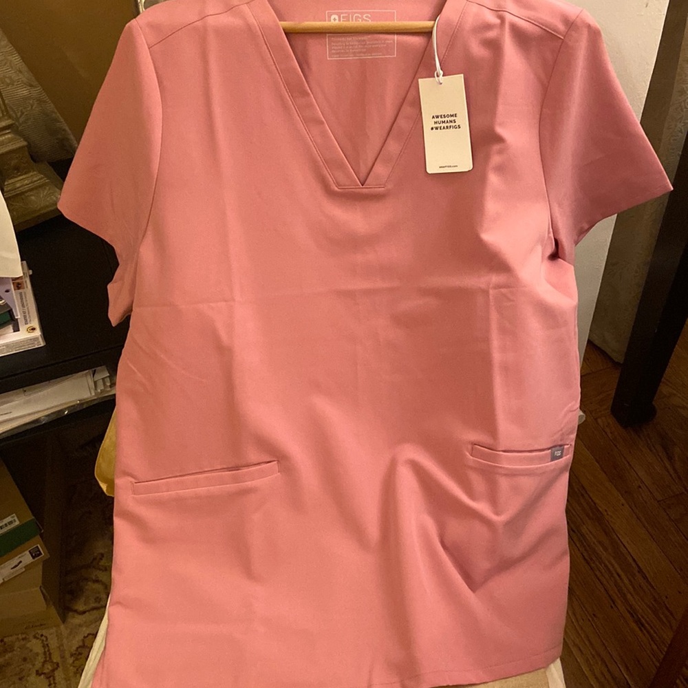 NWT FIGS Chalk Pink Reg Mombasa Slim Pant XL & Casma Three Pocket Scrub Top XL